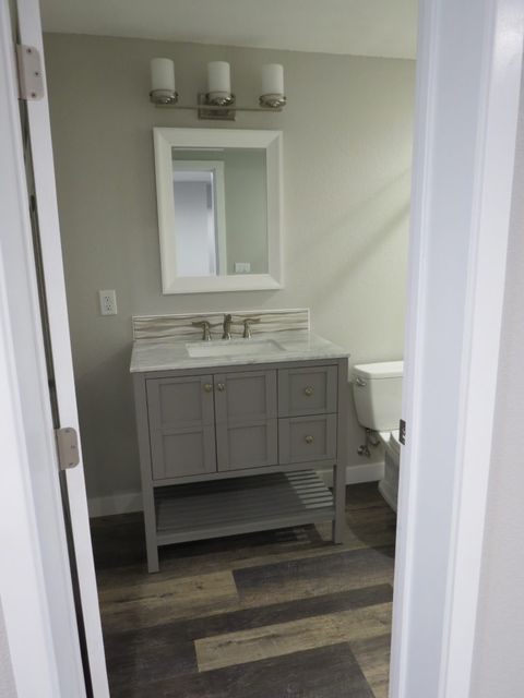 Basement Finish - Bathroom